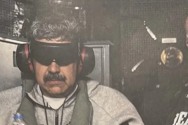 Nicolás Maduro após ser capturado por militares americanos – Reprodução internet